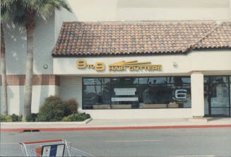 9 to 9 Hair Cutters - 3136 South McClintock Drive - Tempe, Arizona