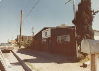 Stoney's Ton Eighty - 2327 East Apache Boulevard, Tempe, Arizona