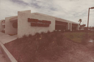 Round The Corner Restaurant - 3206 South McClintock Drive - Tempe, Arizona