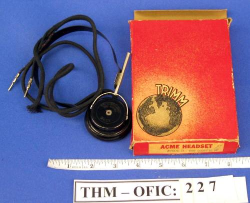 Headset, radio