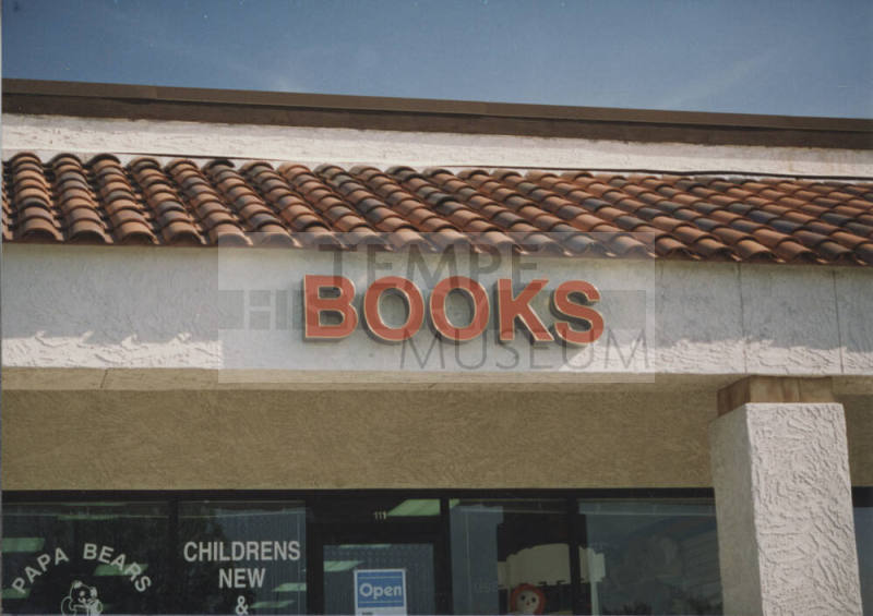 Papa Bears Children's Books - 3415 South McClintock Drive - Tempe, Arizona