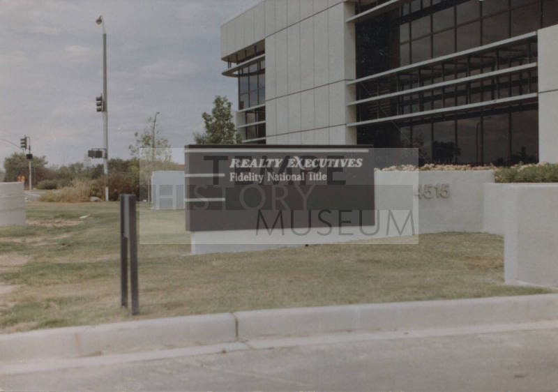 Realty Executives  - 4515 South McClintock Drive - Tempe, Arizona