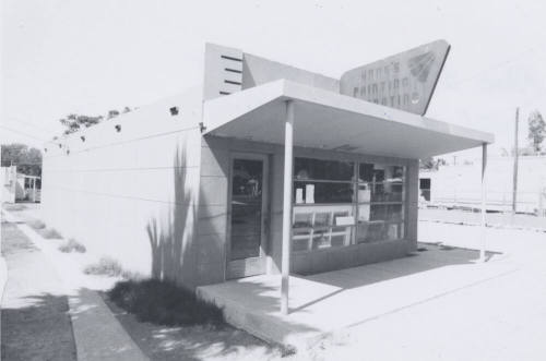 Hank's Painting - 2408 East Apache Boulevard, Tempe, Arizona