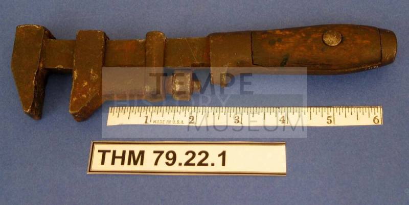 Pipe Wrench