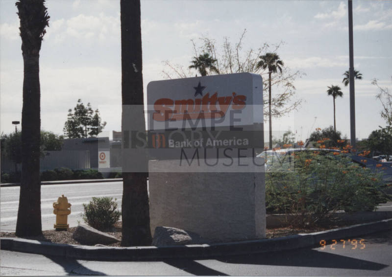 Smitty's / Bank of America  - 5100 South McClintock Drive - Tempe, Arizona