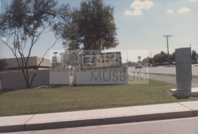 Great American Bank - 6225 South McClintock Drive, Tempe, Arizona