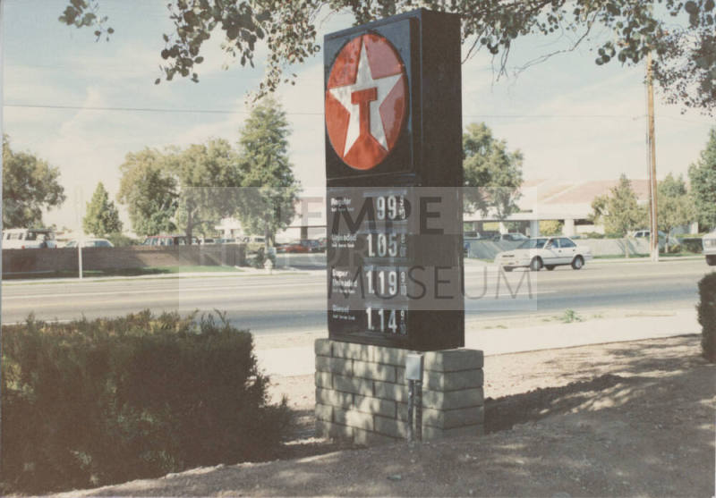 Texaco Star Mart - 6349 South McClintock Drive, Tempe, Arizona