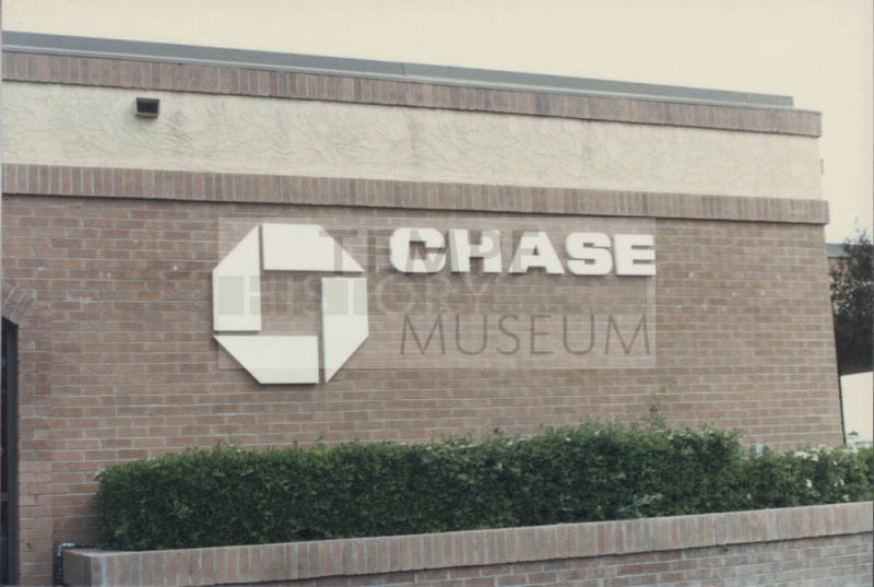 Chase Bank - 6350 South McClintock Drive, Tempe, Arizona