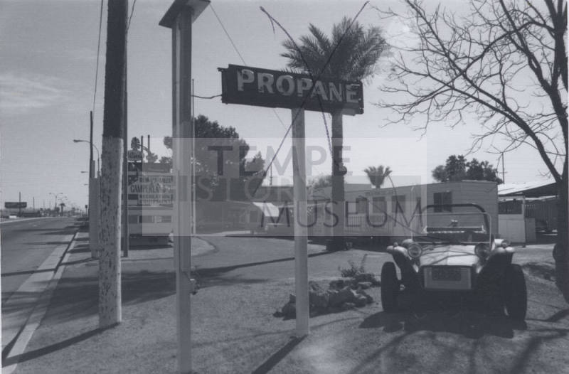 Camperland-U.S.A - 2423 East Apache Boulevard, Tempe, Arizona