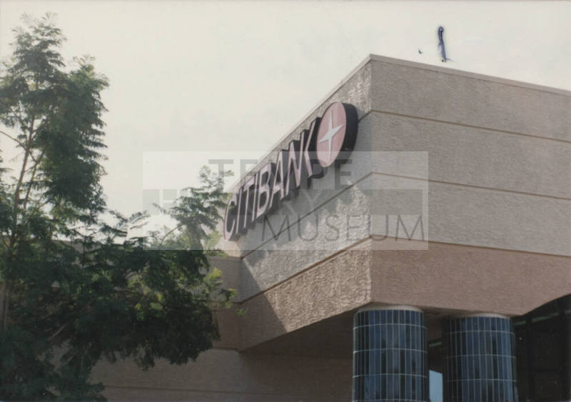 Citibank - 7605 South McClintock Drive, Tempe, Arizona