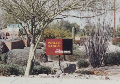 Wells Fargo Bank - 8670 South McClintock Drive, Tempe, Arizona
