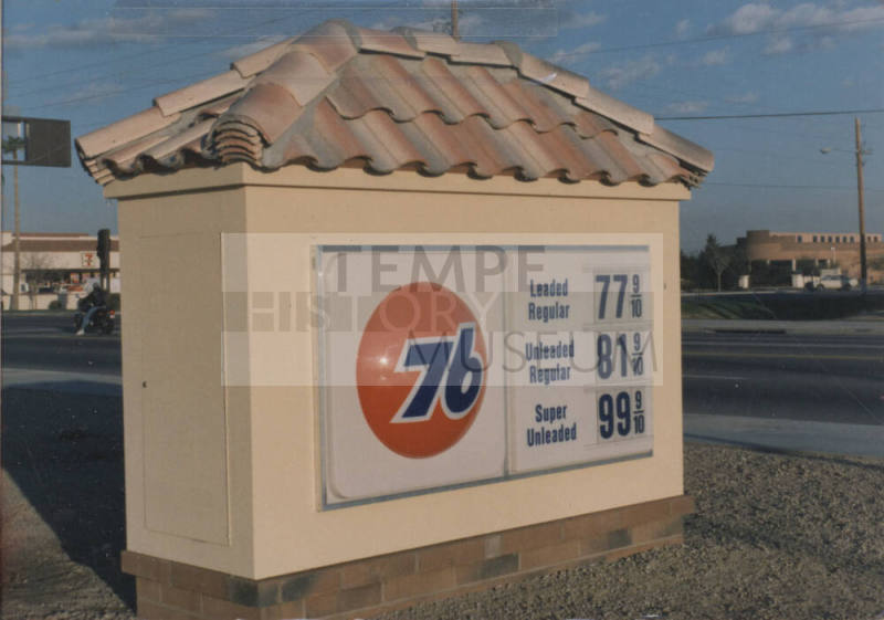 Unocal Gas Station - 8805 South McClintock Drive, Tempe, Arizona