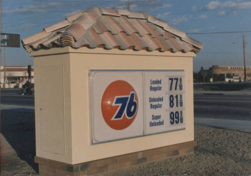 Unocal Gas Station - 8805 South McClintock Drive, Tempe, Arizona