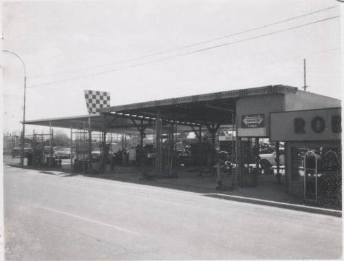 Robert's Tire Sales - 2431 East Apache Boulevard, Tempe, Arizona