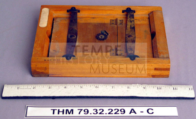 Cut Film Holder