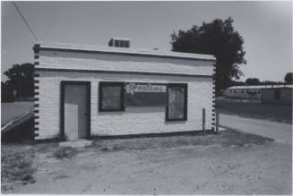 Montana Motel - 2446 East Apache Boulevard, Tempe, Arizona