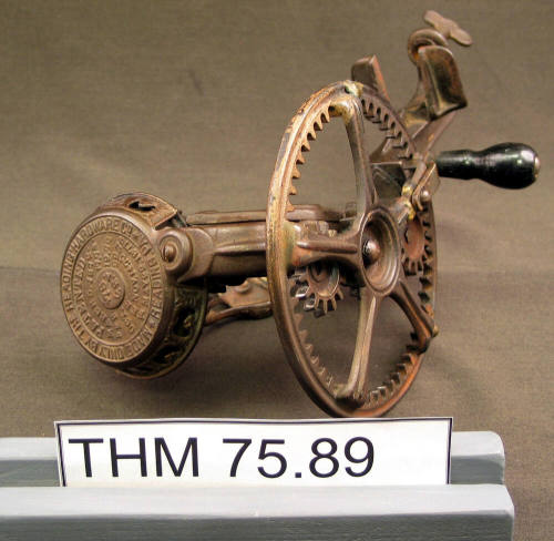 Reading Hardware Apple Corer