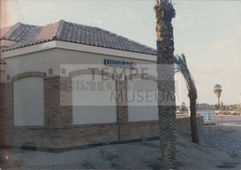 McClintock Unocal - 8805 South McClintock Drive, Tempe, Arizona