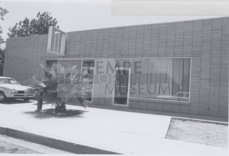 Vacant Building - 808 South Ash Avenue, Tempe, Arizona