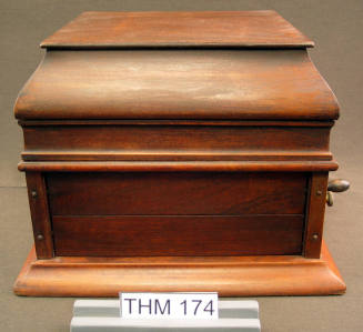 Record Player With Hand Crank
