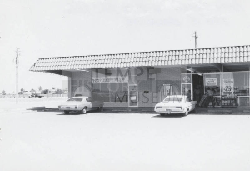 Wiltse Tropical Fish Store - 224 East Baseline Road, Tempe, Arizona