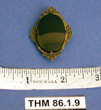 Brooch, Pin