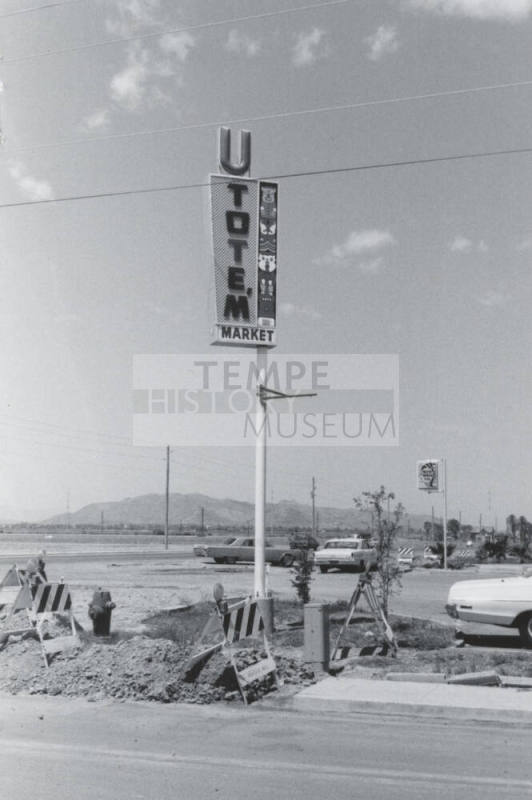 U Totem Markets of Arizona - 228 East Baseline Road, Tempe, Arizona