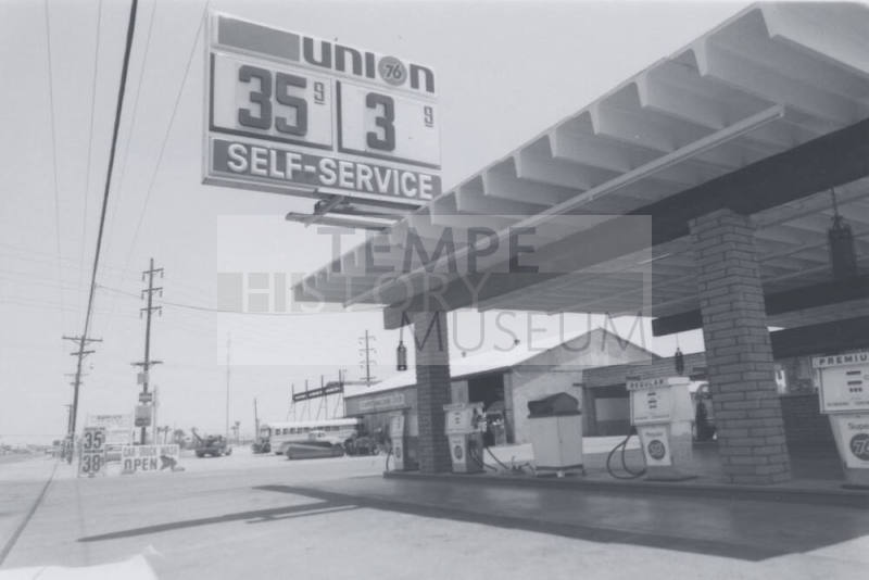 Union Gasoline Station - 425 West Baseline Road, Tempe, Arizona