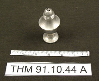 Aluminum Salt Shaker