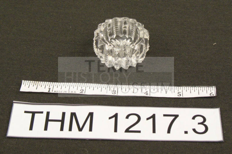 Glass salt dish (salt cellar)
