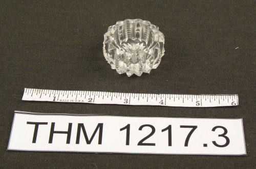 Glass salt dish (salt cellar)