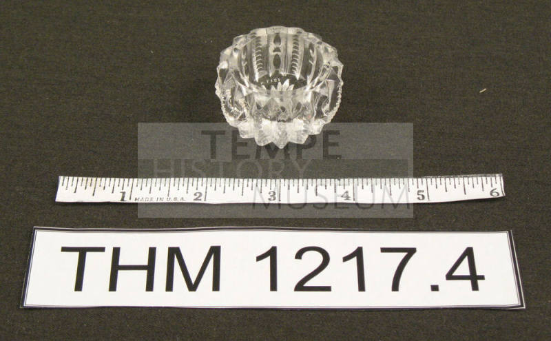 Glass salt dish (salt cellar)