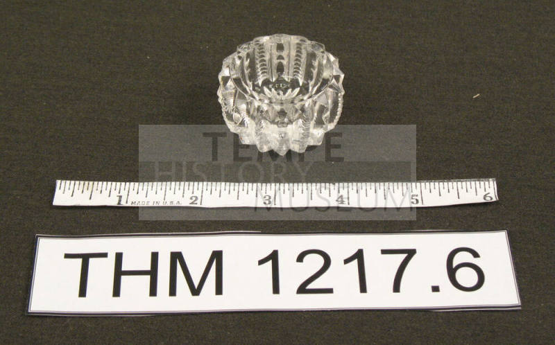 Glass salt dish (salt cellar)