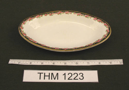 Small Oval Dish