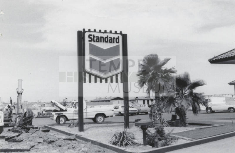 Standard Gasoline Station - 808 East Baseline Road, Tempe, Arizona