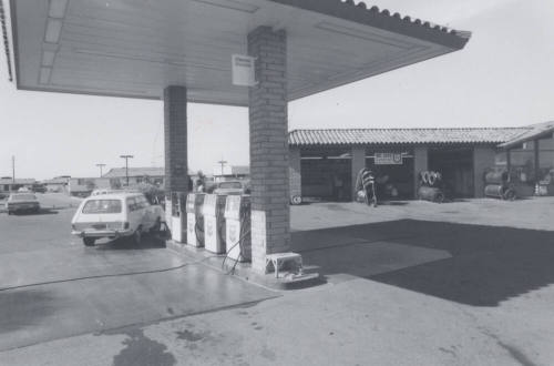 Standard Gasoline Station - 808 East Baseline Road, Tempe, Arizona