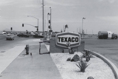 Texaco Gasoline Station - 915 East Baseline Road, Tempe, Arizona