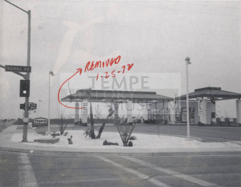Texaco Gasoline Station - 915 East Baseline Road, Tempe, Arizona