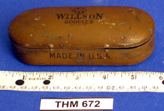 Case, Goggle