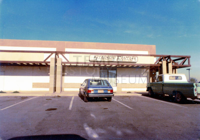 Starship Fantasy Arcade - 940 East Baseline Road, Tempe, Arizona