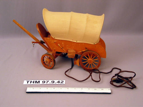 Conestoga Wagon Lamp