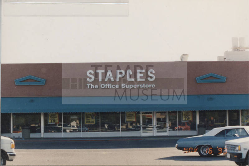 Staples - 809 South Mill Avenue - Tempe, Arizona