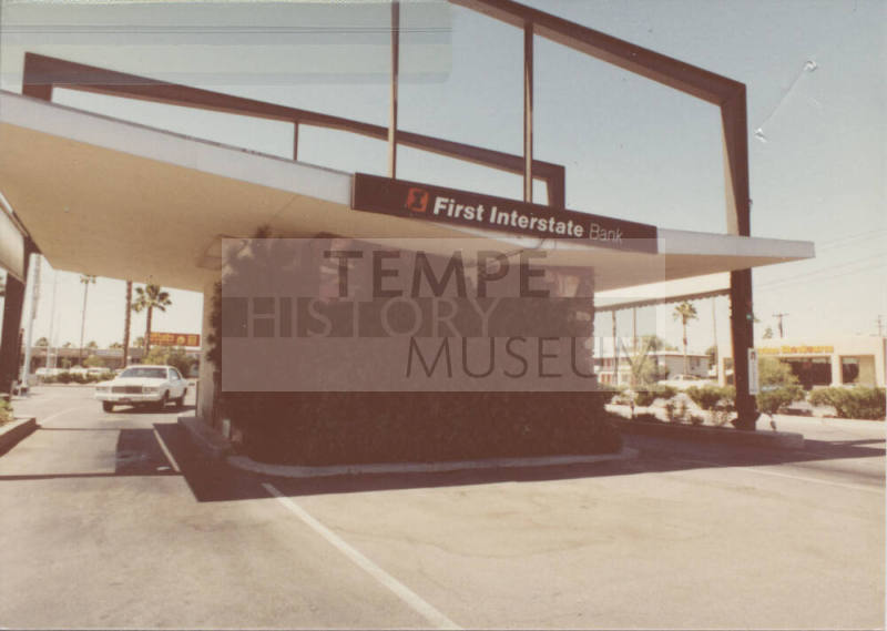 First Interstate Bank - 827 South Mill Avenue - Tempe, Arizona