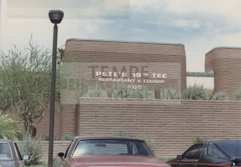 Pete's 19th Tee - 1405 North Mill Avenue - Tempe, Arizona