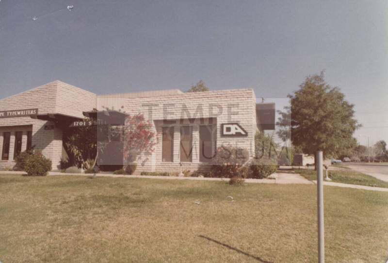 Financial Planning Center - 1701 South Mill Avenue - Tempe, Arizona