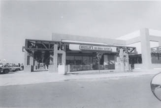 Breslin's Ice Cream Factory - 1016 East Baseline Road, Tempe, Arizona