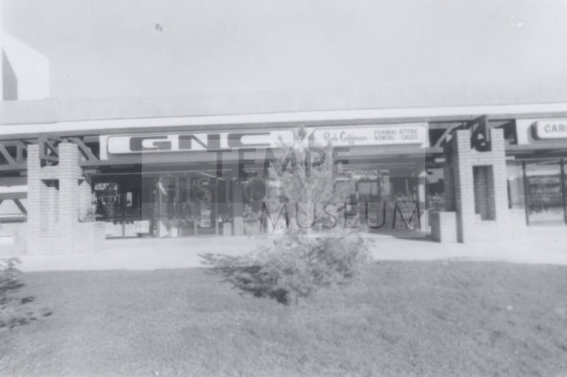 General Nutrition Center - 1054 East Baseline Road, Tempe, Arizona