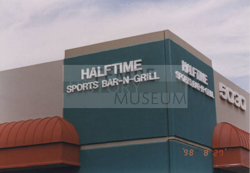 Halftime Sports Bar-N-Grill - 5030 South Mill Avenue - Tempe, Arizona