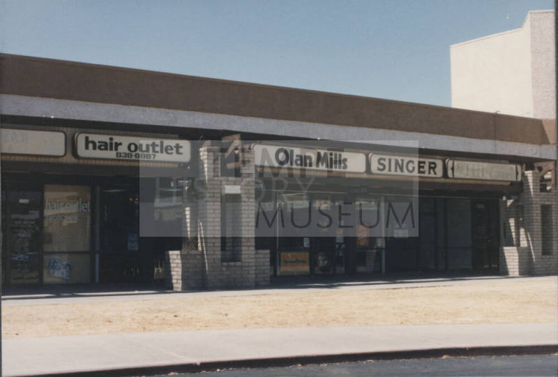 Olan Mills Photography Studio - 1046 East Baseline Road, Tempe, Arizona