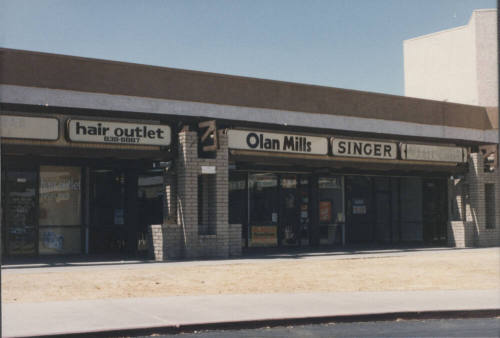 Olan Mills Photography Studio - 1046 East Baseline Road, Tempe, Arizona